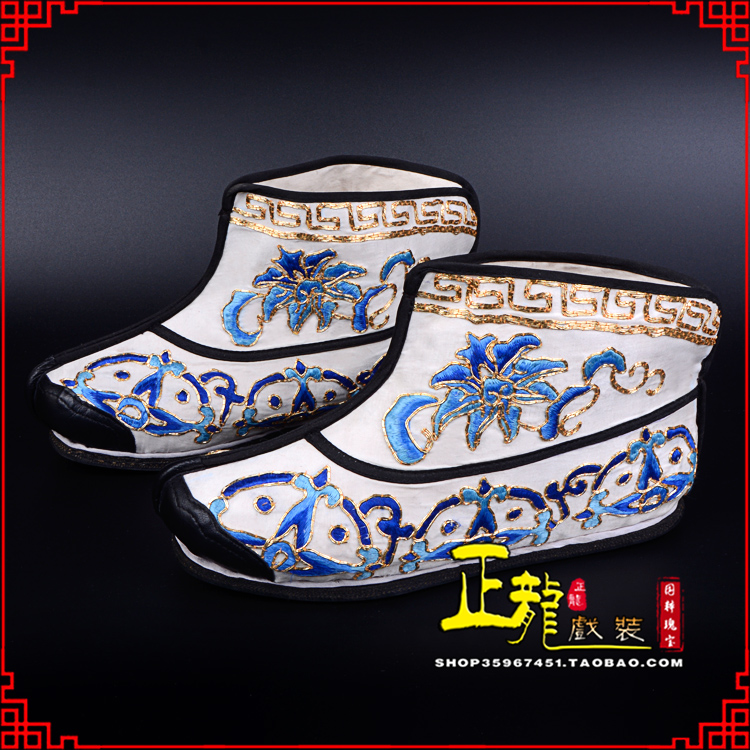 荔蒲三岔口武生薄底 手绣绣花快靴